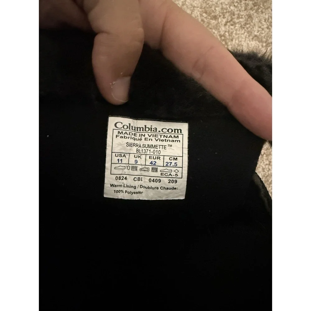 columbia sierra summette Black Winter Boots Woman's Size 11